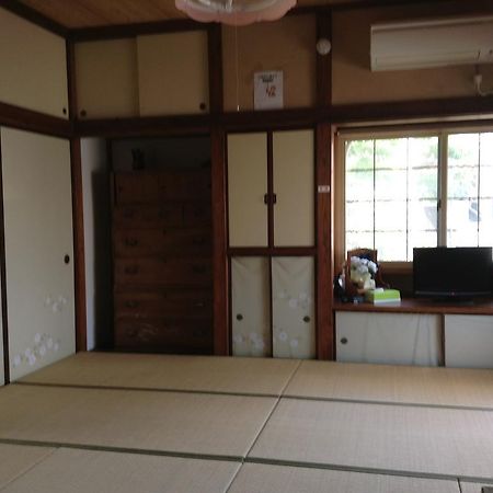 Wataya Inn Fujisawa Quarto foto